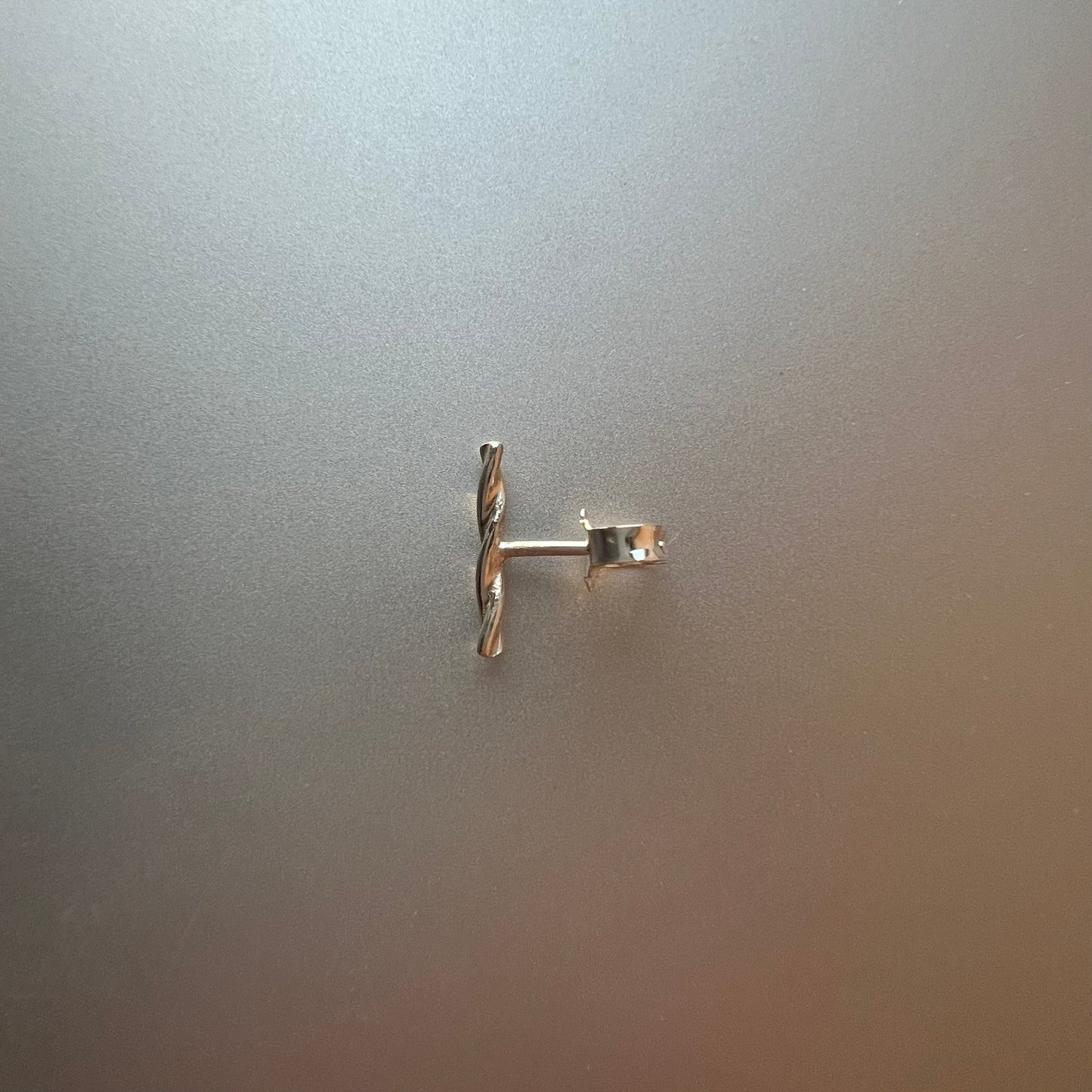 Twist Earring